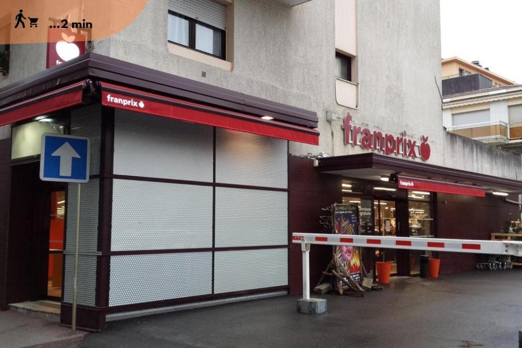 Le Baron Apartamento Évian-les-Bains Exterior foto